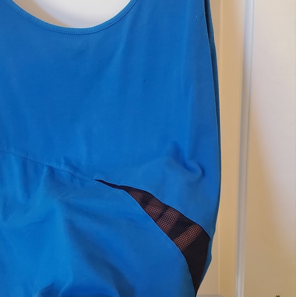 Mesh Detail Bodycon Dress - Picture 3 of 7